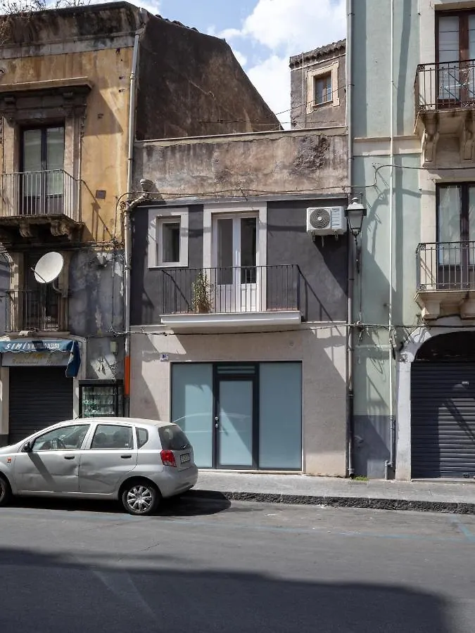 Garibaldi 94- Intera Casa A 2 Passi Dal Duomo Villa Catania